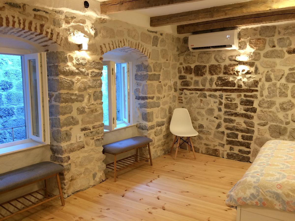 Chic & Stylish With Seaview-Terrace - Kotor Indah Apartman Kültér fotó