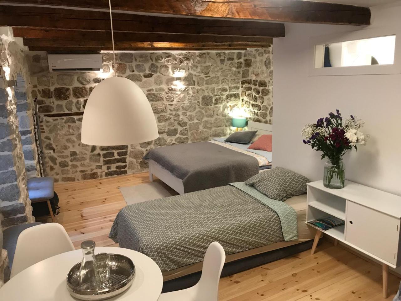 Chic & Stylish With Seaview-Terrace - Kotor Indah Apartman Kültér fotó